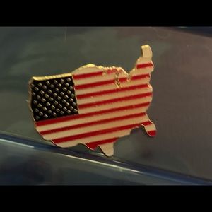 America Pin